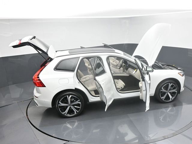 Used 2025 Volvo XC60 B5 Ultra w/ Protection Package Premier AWD/4WD image 26