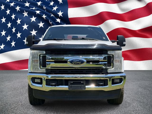 Used 2017 Ford F250 XLT w/ XLT Value Package AWD/4WD image 6