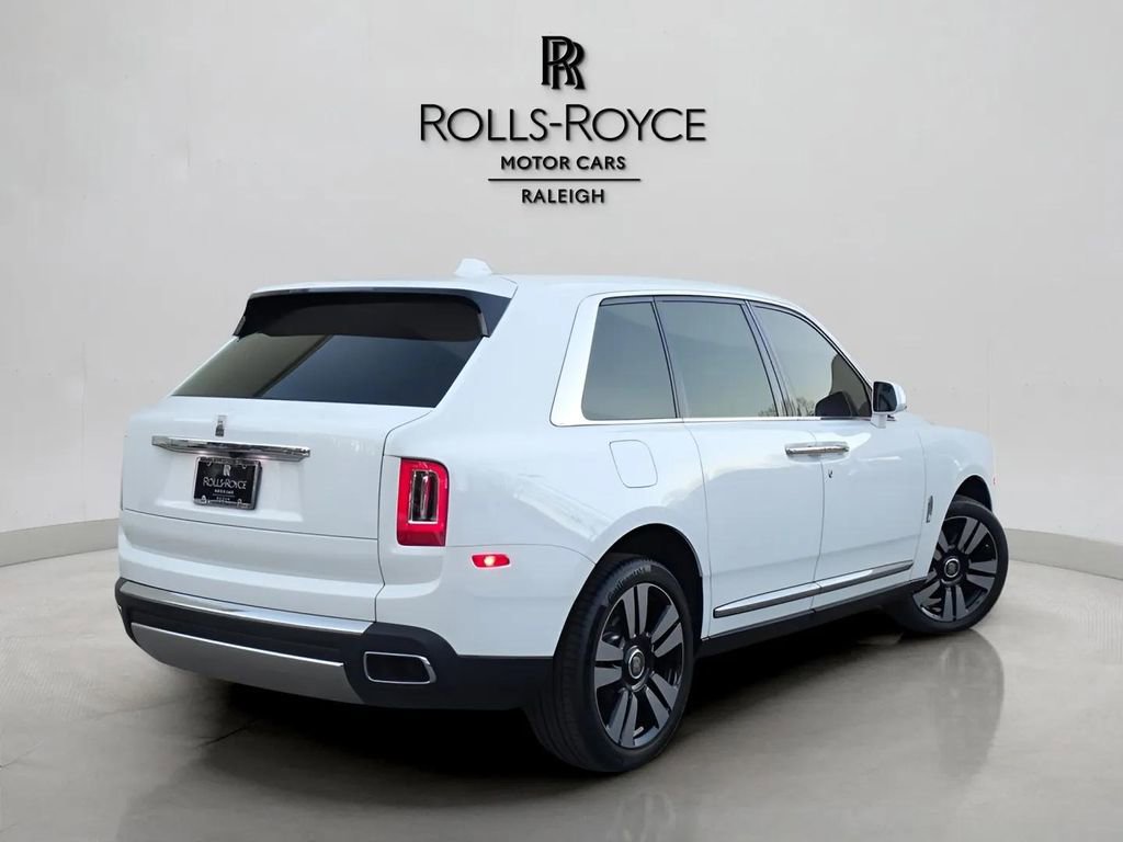 Certified 2024 Rolls-Royce Cullinan image 2