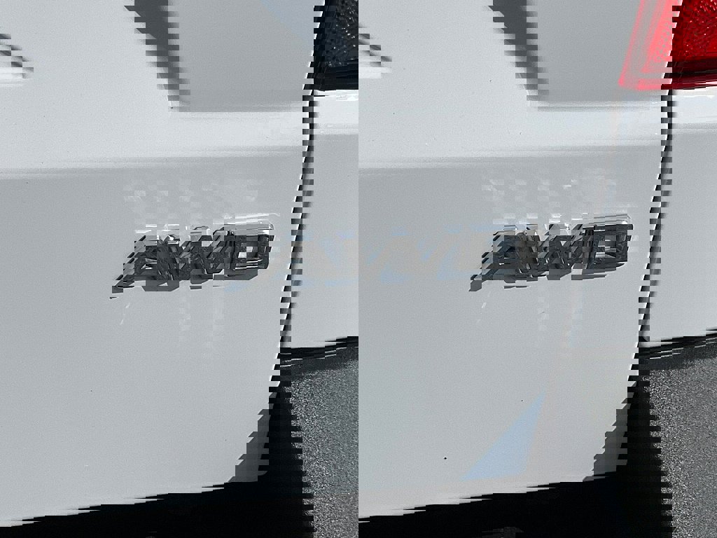 Used 2024 Ford Maverick Lariat image 25