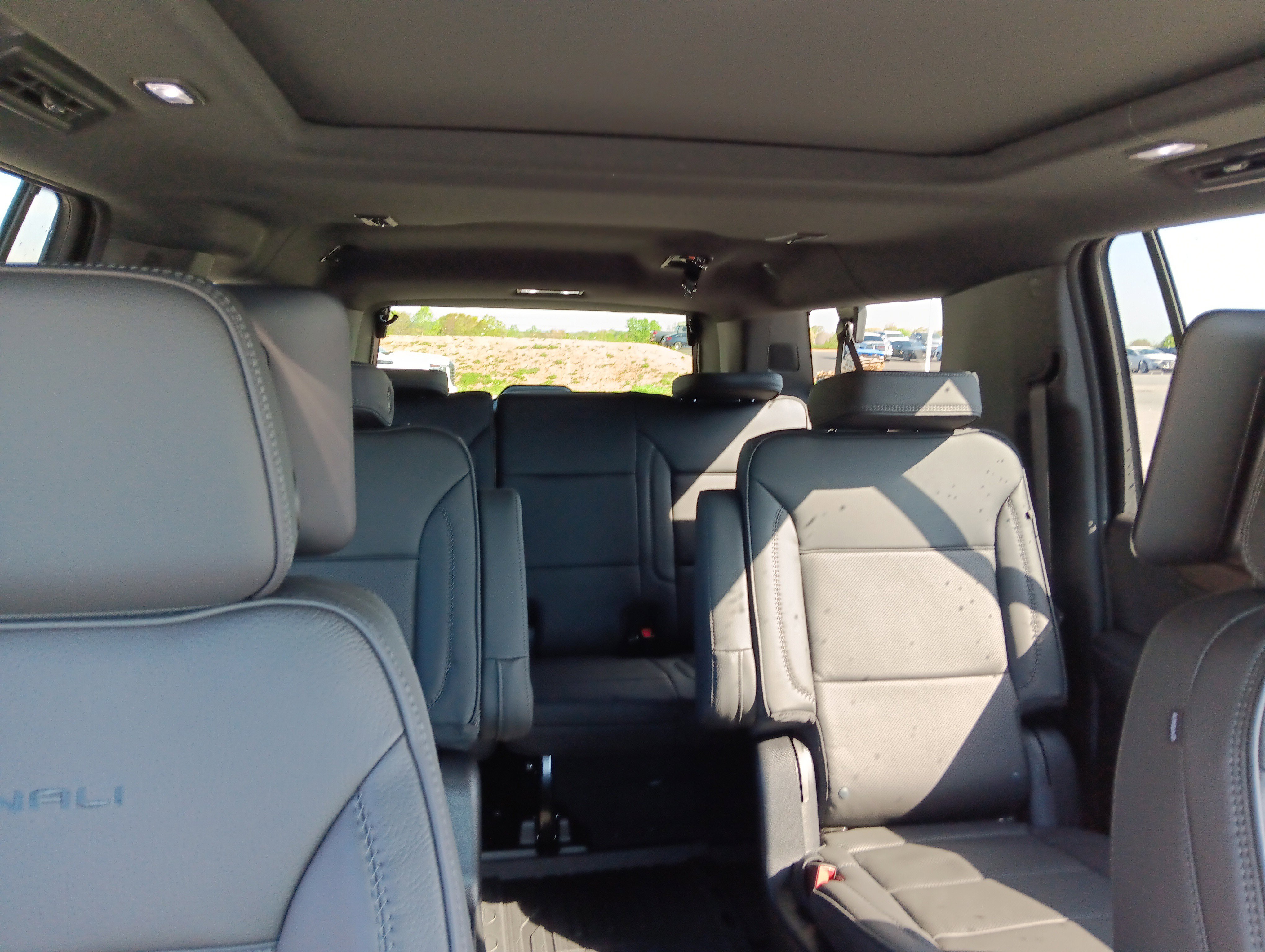 New 2026 GMC Yukon XL Denali image 19