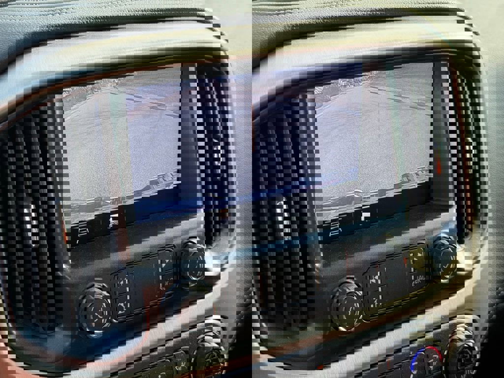 Used 2022 GMC Canyon Denali image 39