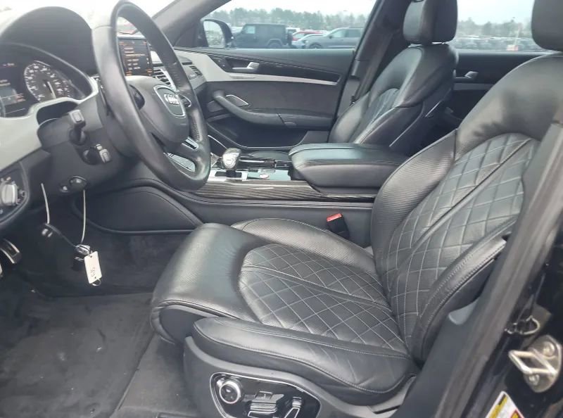 Used 2013 Audi S8 w/ Full Leather Pkg image 5