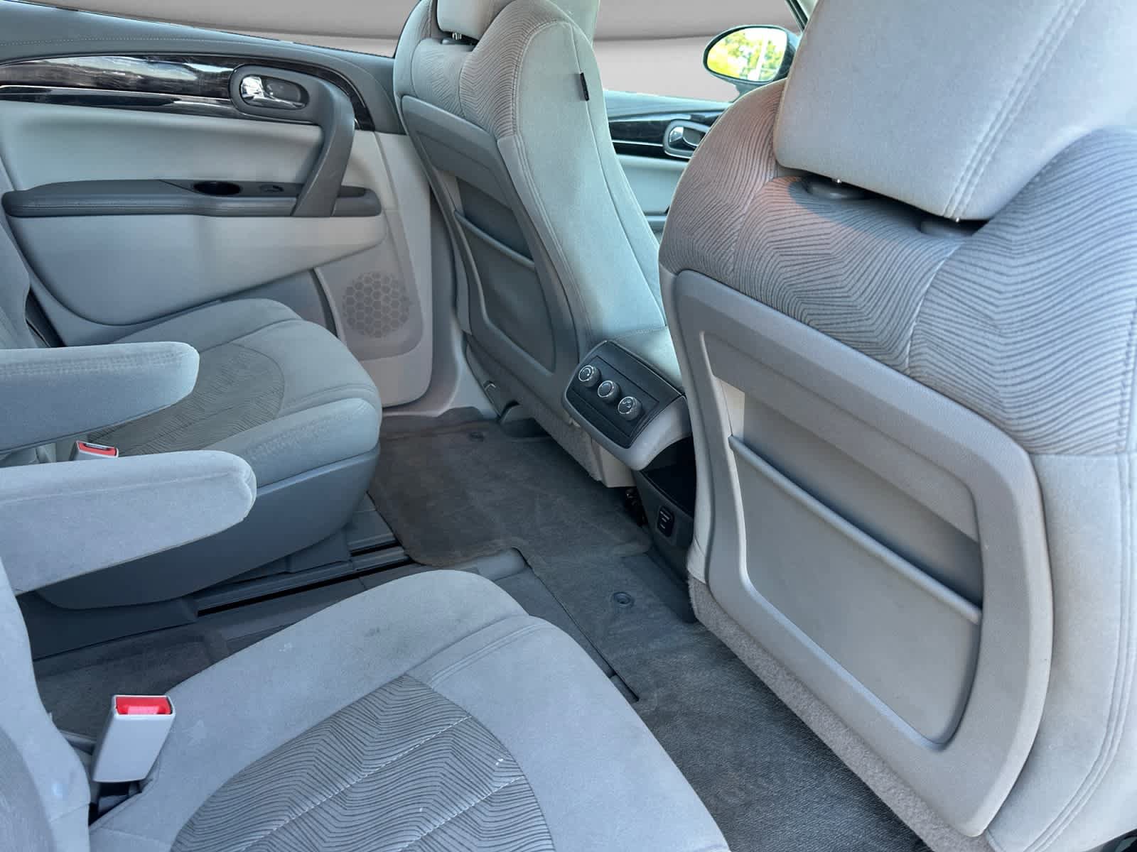 Used 2016 Buick Enclave Convenience FWD image 17