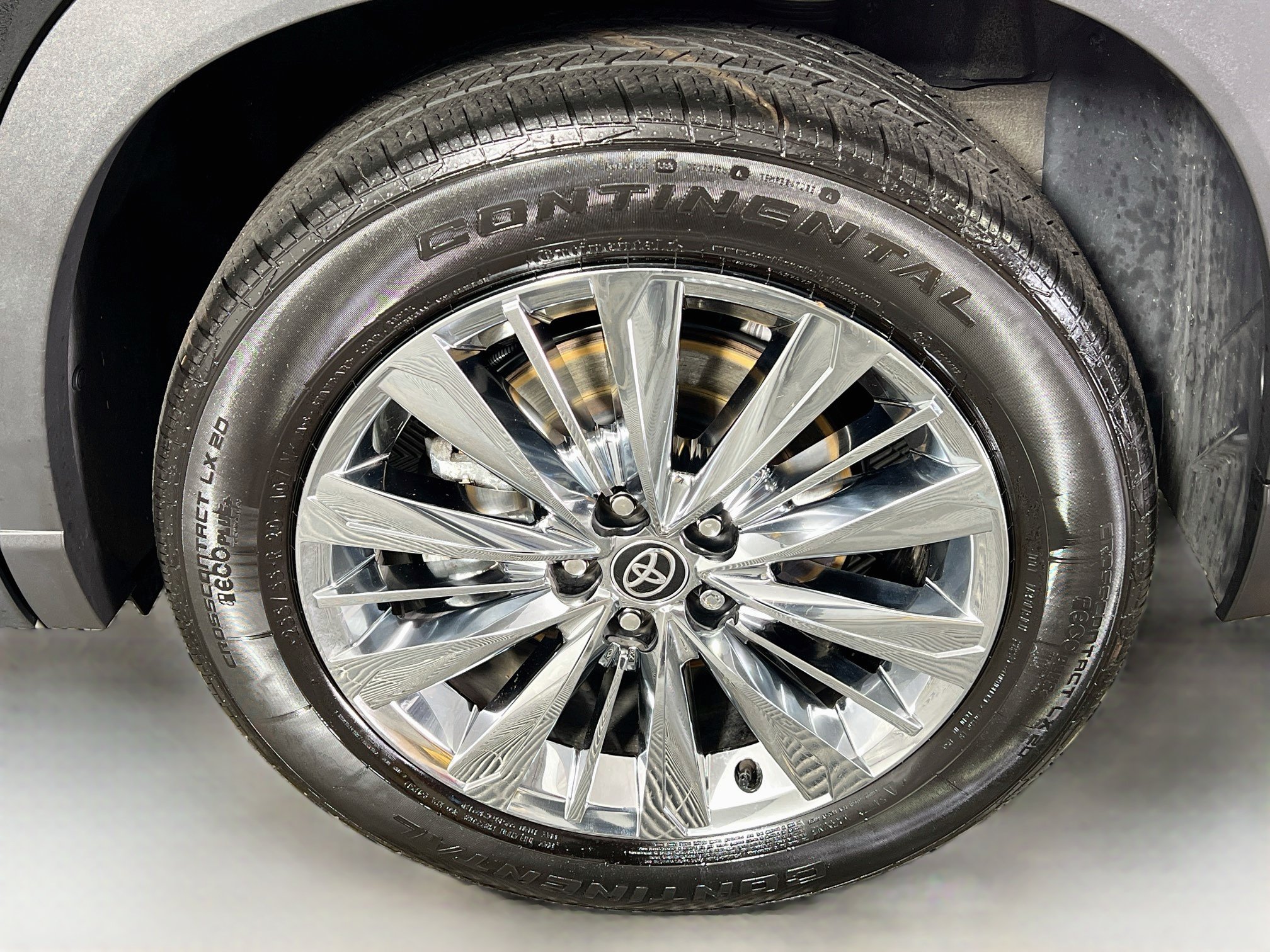 Certified 2025 Toyota Grand Highlander AWD image 27