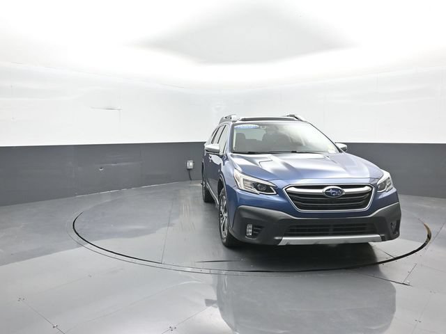 Used 2022 Subaru Outback Touring XT AWD/4WD image 3