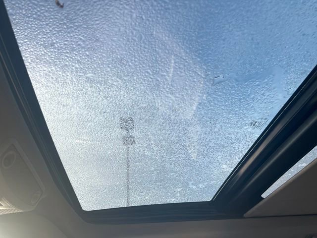 Used 2015 Ford F150 Lariat w/ Equipment Group 502A Luxury image 17