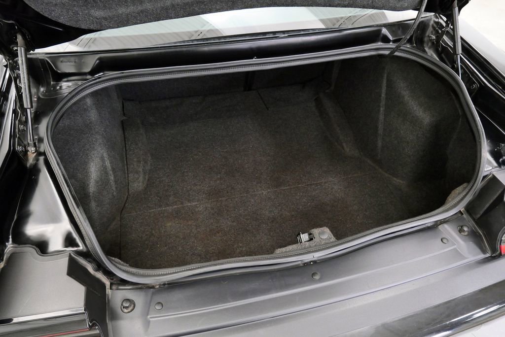 Used 2019 Dodge Challenger SRT Hellcat Redeye image 31