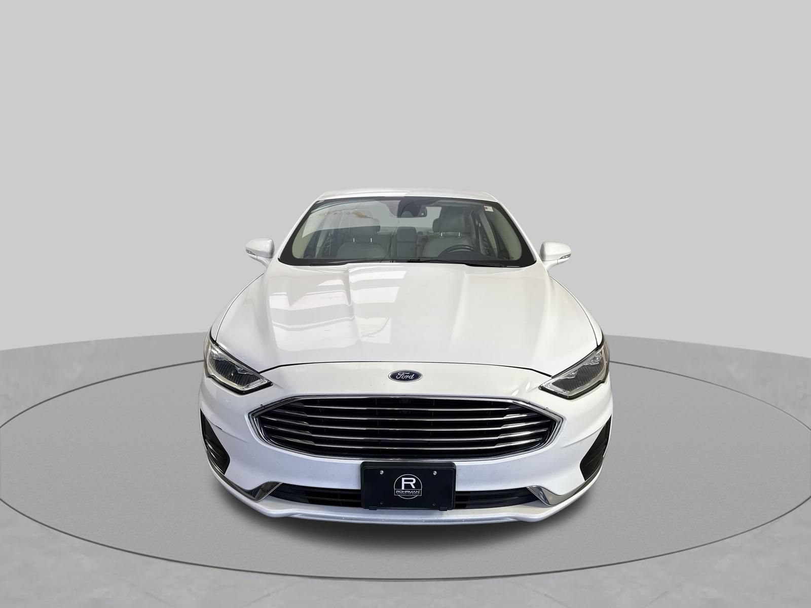 Used 2020 Ford Fusion SEL FWD image 24