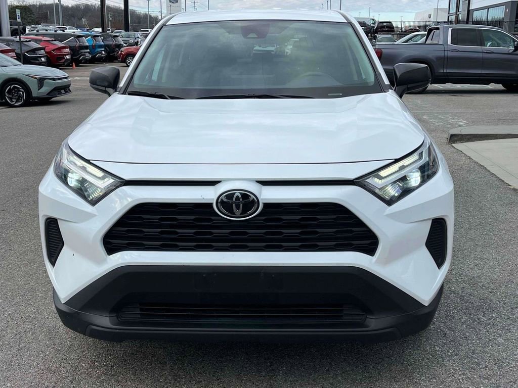 Used 2024 Toyota RAV4 LE image 30
