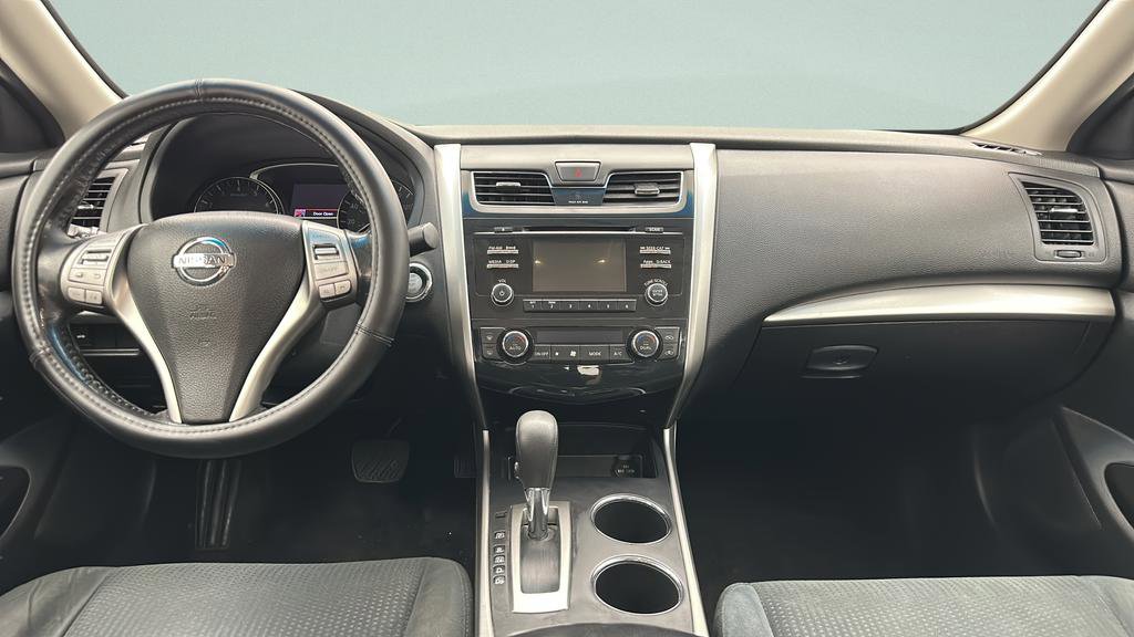 Used 2015 Nissan Altima 2.5 SV FWD image 24