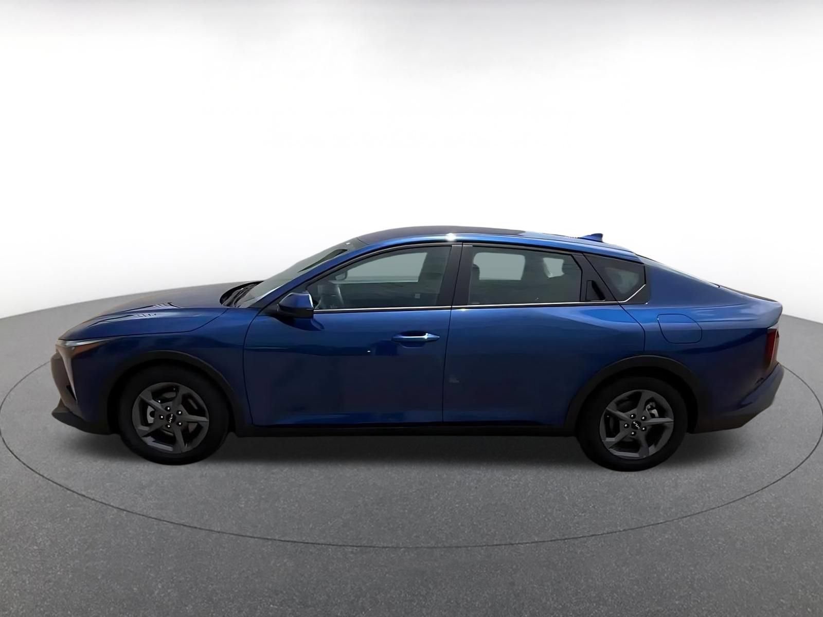 Used 2026 Kia K4 FWD image 8
