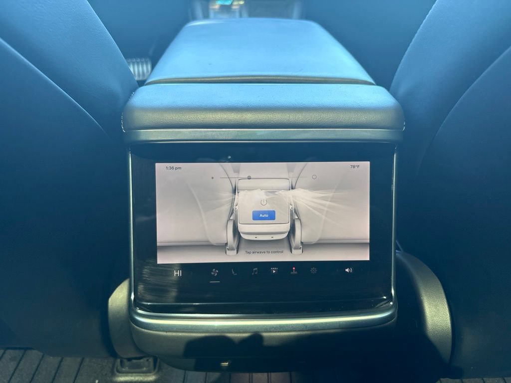 Used 2022 Tesla Model S AWD/4WD image 27