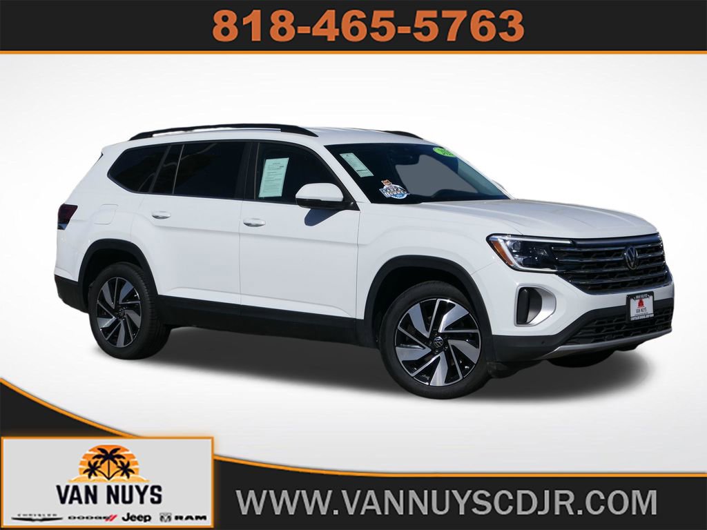 Used 2025 Volkswagen Atlas SE image 1