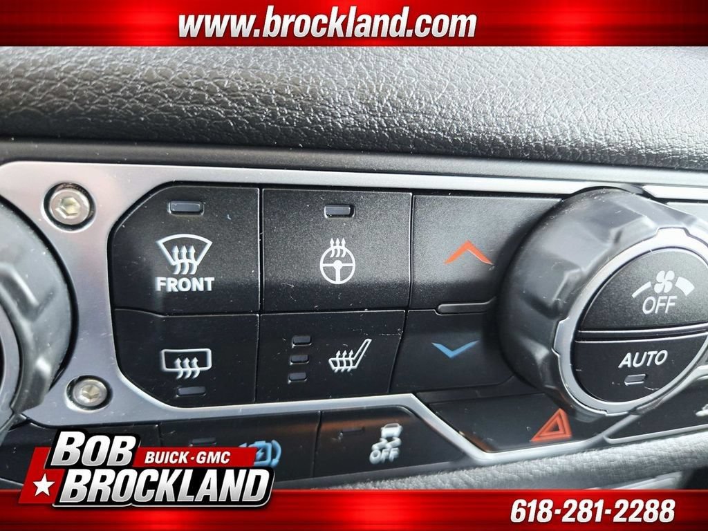 Used 2024 Jeep Wrangler Unlimited AWD/4WD image 31
