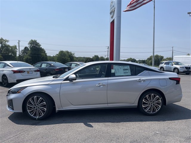 New 2025 Nissan Altima 2.5 SL image 4