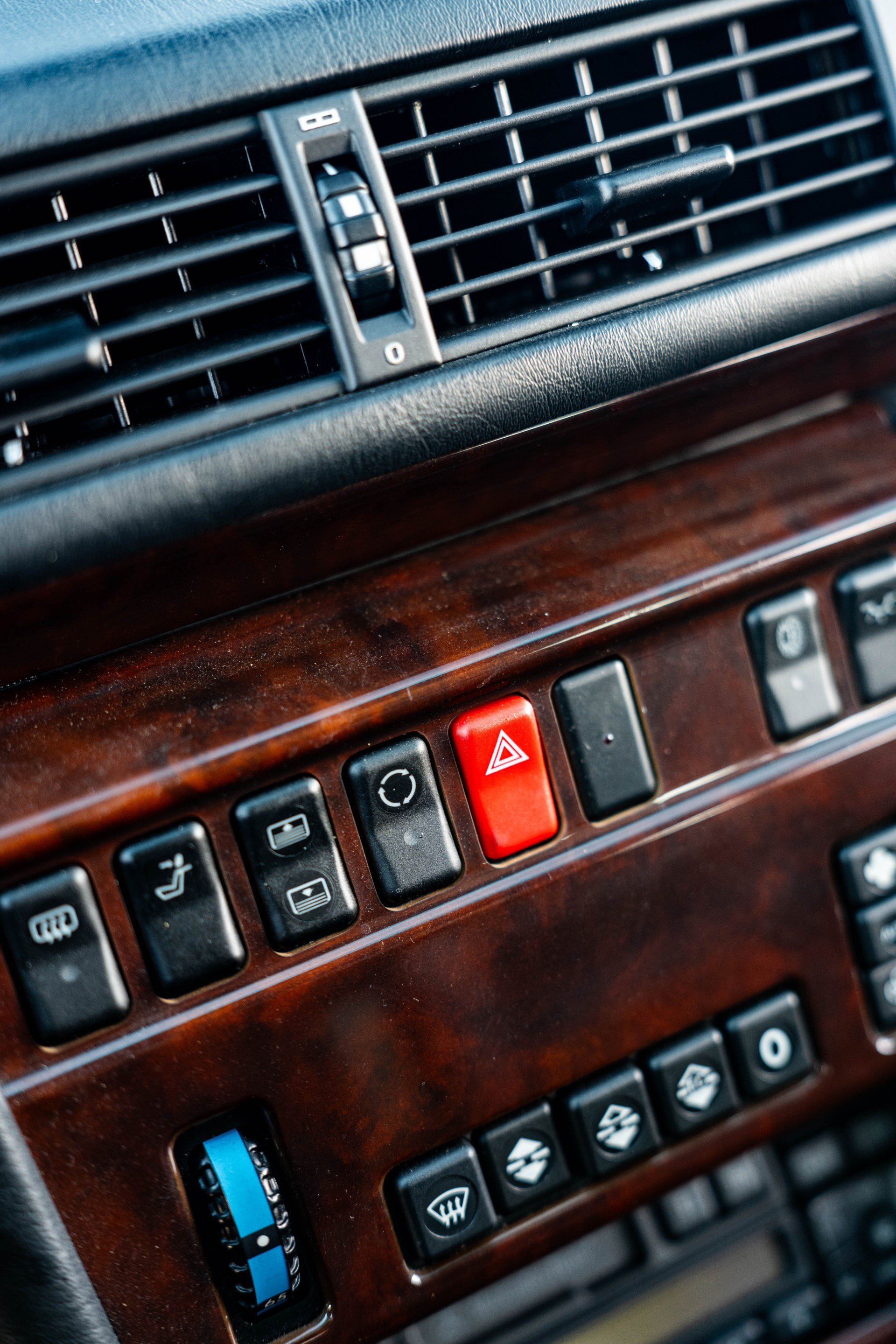 Used 1994 Mercedes-Benz E 500 Sedan image 38