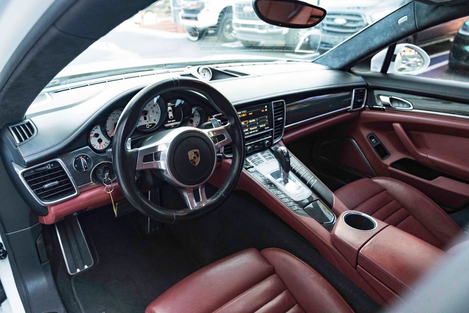 Used 2016 Porsche Panamera GTS AWD/4WD image 19