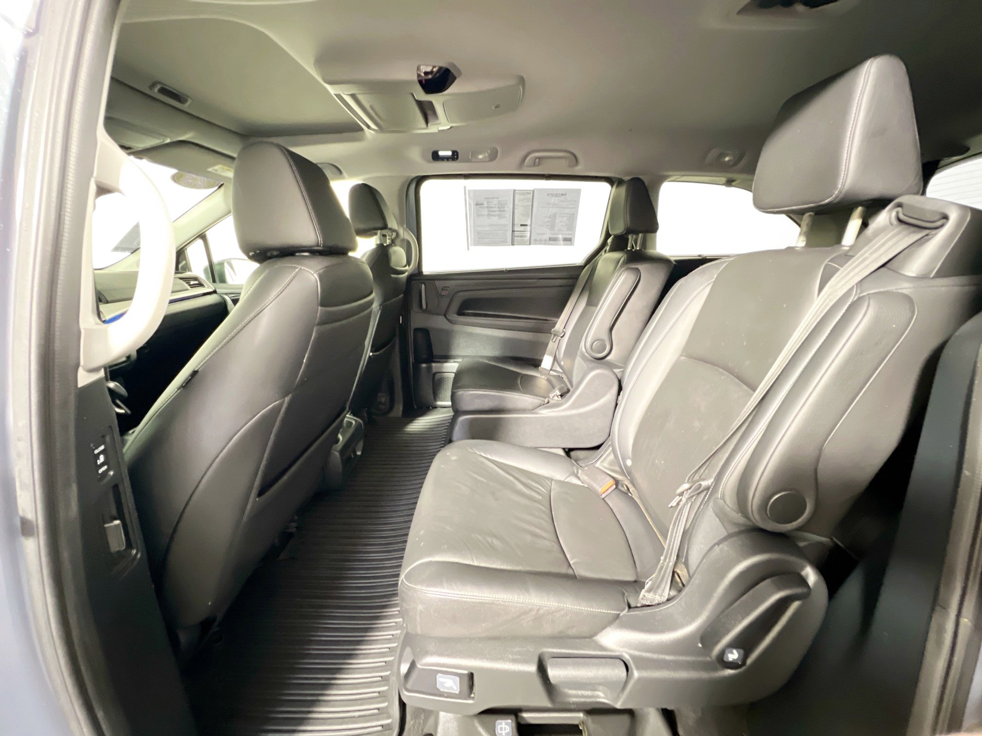 Used 2023 Honda Odyssey Touring image 29