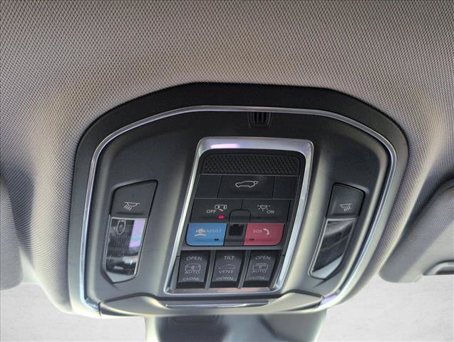 Used 2021 Jeep Grand Cherokee L Limited RWD image 24