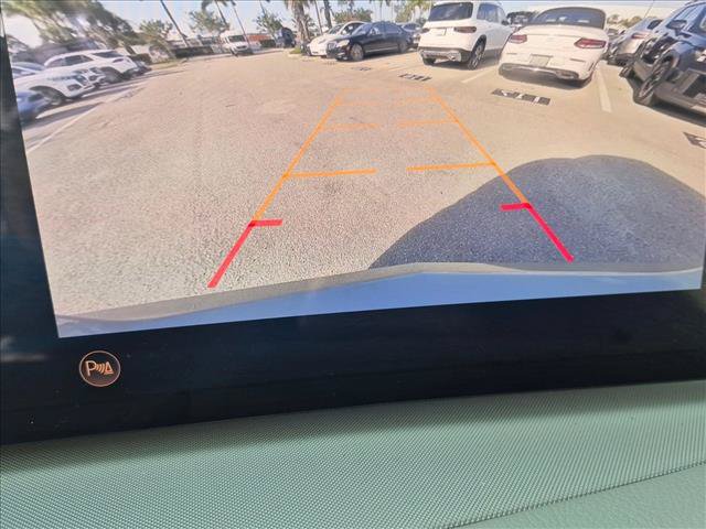 Used 2024 Cadillac XT4 Luxury w/ Cold Weather Package FWD image 14