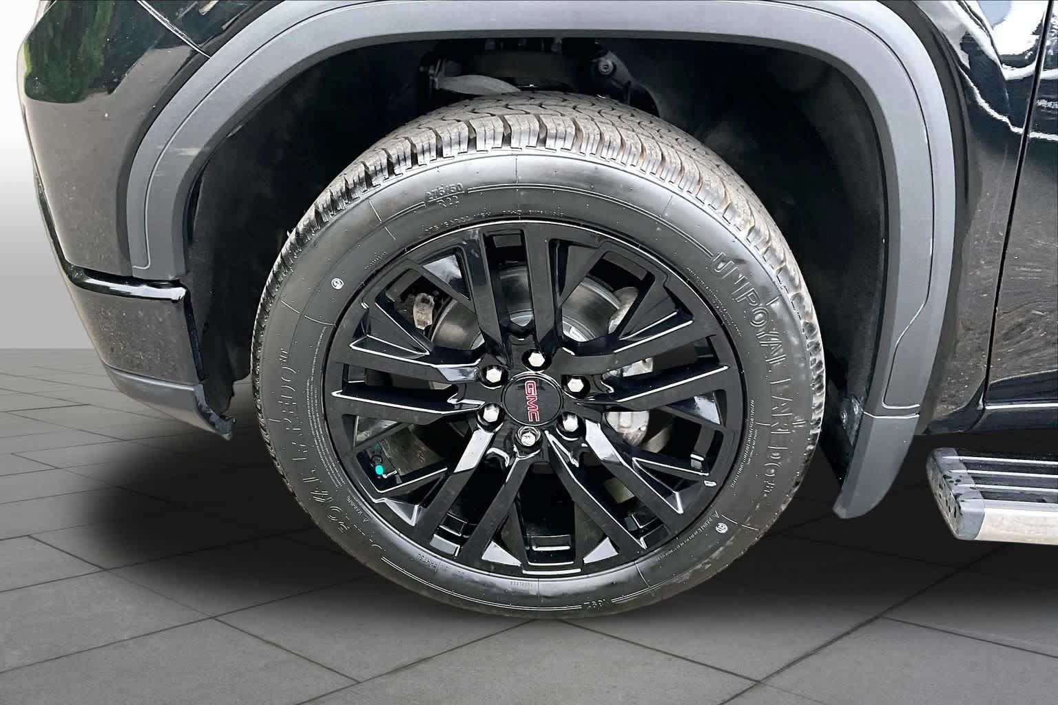 Used 2024 GMC Sierra 1500 Denali w/ Denali Reserve Package AWD/4WD image 11