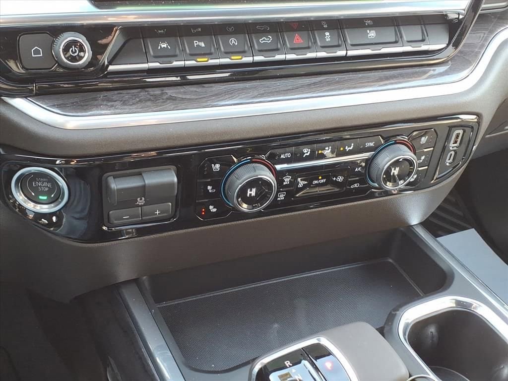 New 2026 Chevrolet Silverado 1500 LTZ w/ LTZ Premium Package image 19