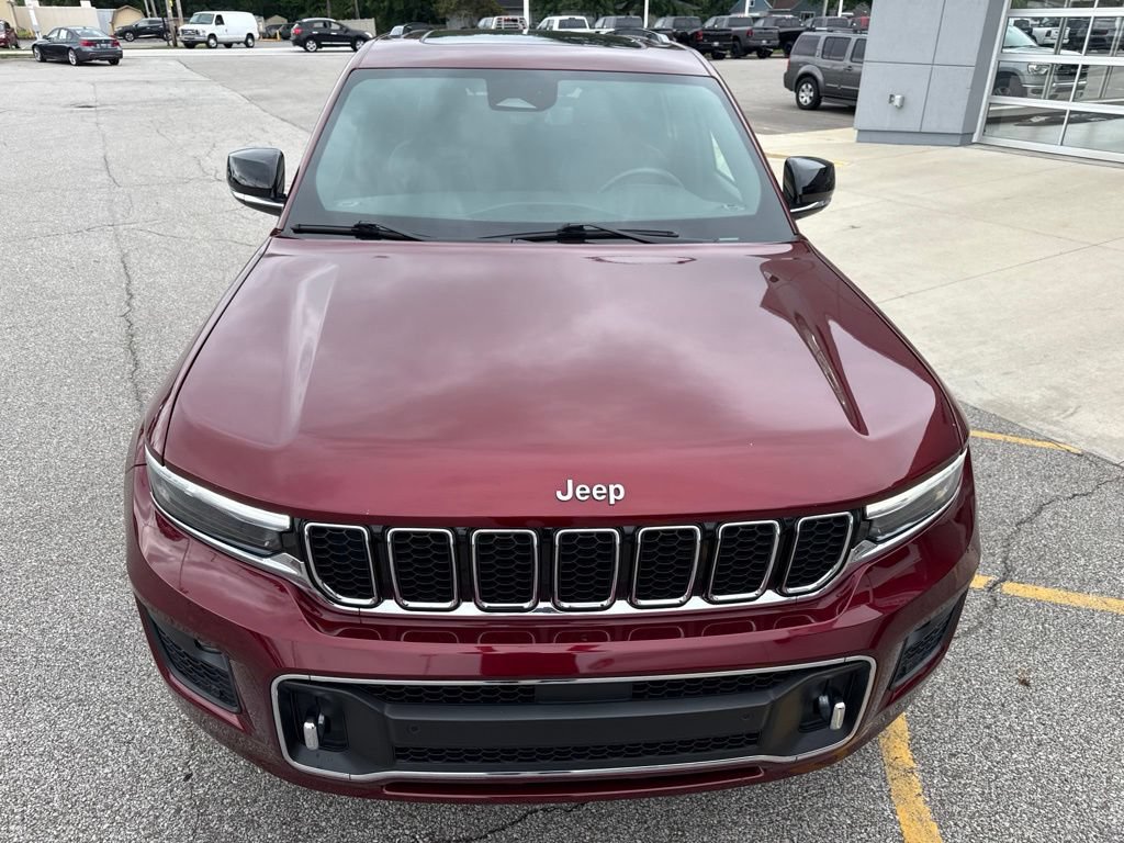 Used 2021 Jeep Grand Cherokee L Overland w/ Luxury Tech Group IV AWD/4WD image 12