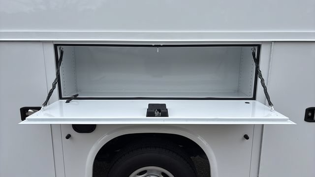 New 2025 Chevrolet Express 3500 w/ Power Convenience Package RWD image 17