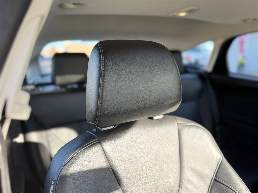 Used 2015 Ford Focus SE w/ Equipment Group 201A image 47