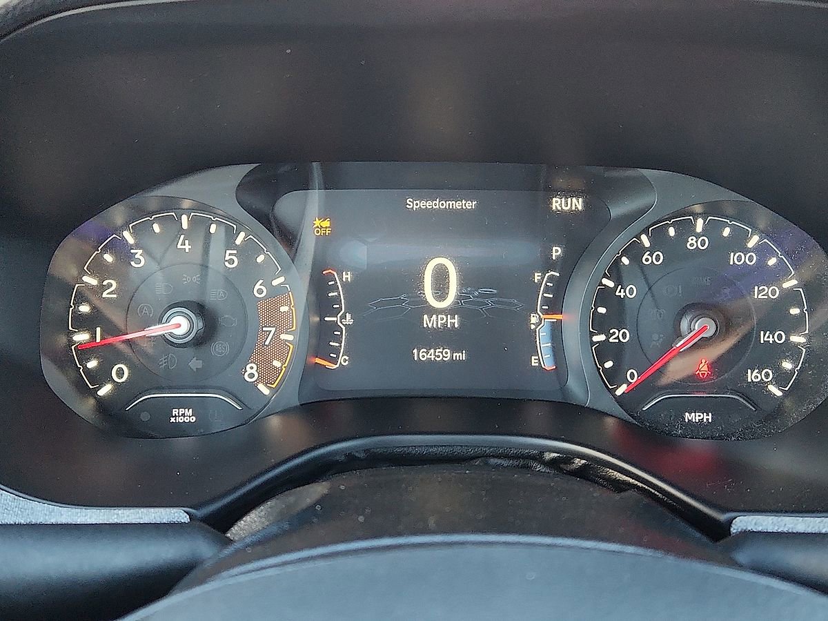 Used 2023 Jeep Compass Sport image 10