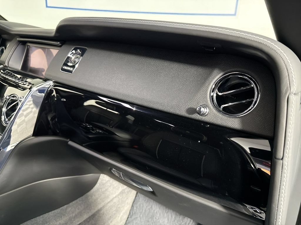 Used 2020 Rolls-Royce Cullinan AWD/4WD image 72