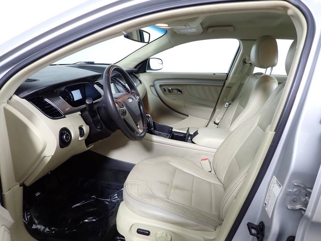 Used 2015 Ford Taurus SEL w/ Equipment Group 201A FWD image 20