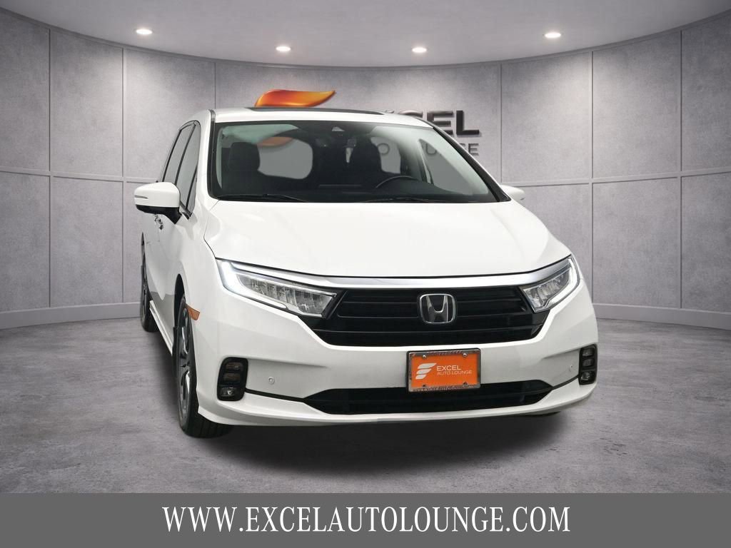 Used 2023 Honda Odyssey Elite image 12