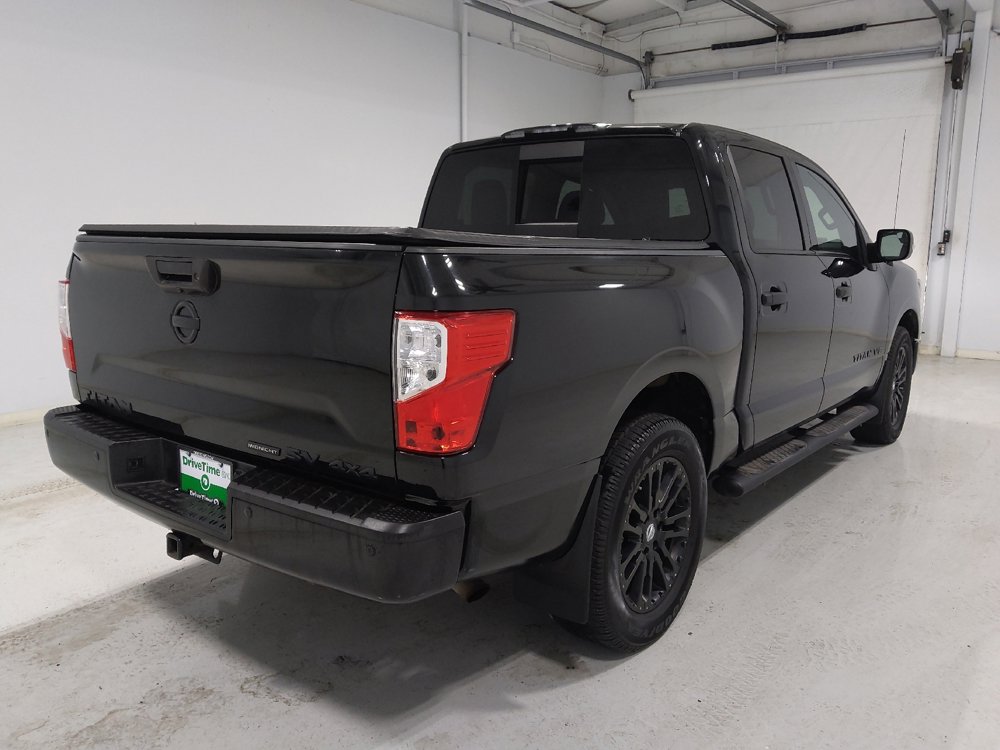 Used 2019 Nissan Titan SV w/ SV Convenience Package image 9