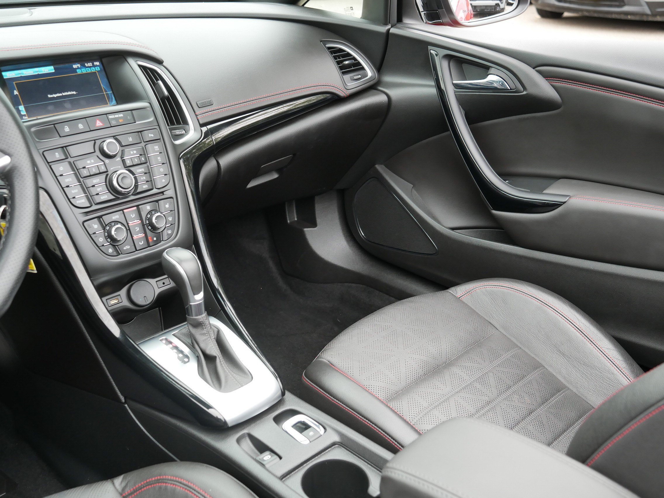 Used 2018 Buick Cascada Sport Touring w/ Dark Effects Package FWD image 11