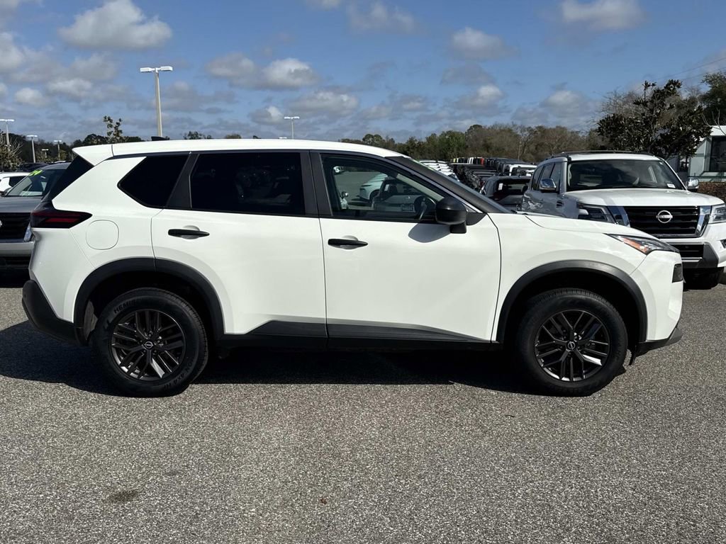 Certified 2023 Nissan Rogue S image 2