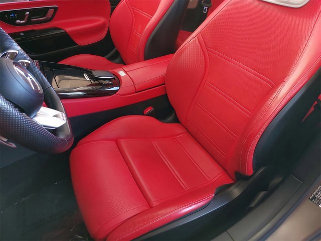 Used 2022 Mercedes-Benz SL 63 AMG 4MATIC w/ Driver Assistance Package image 15