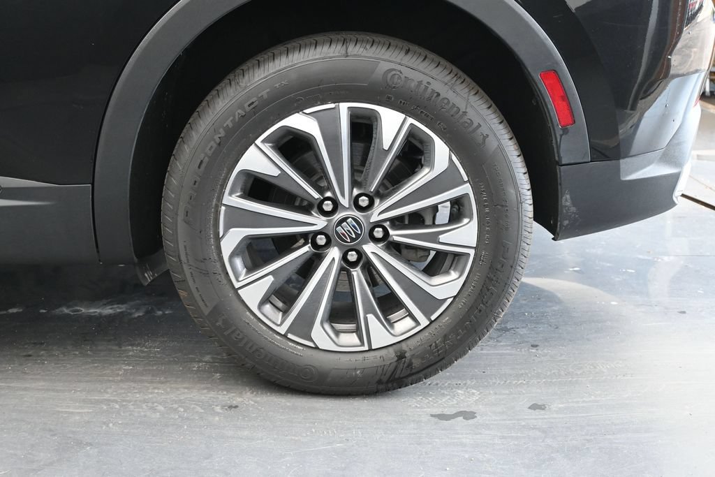Used 2024 Buick Envision Preferred AWD/4WD image 13