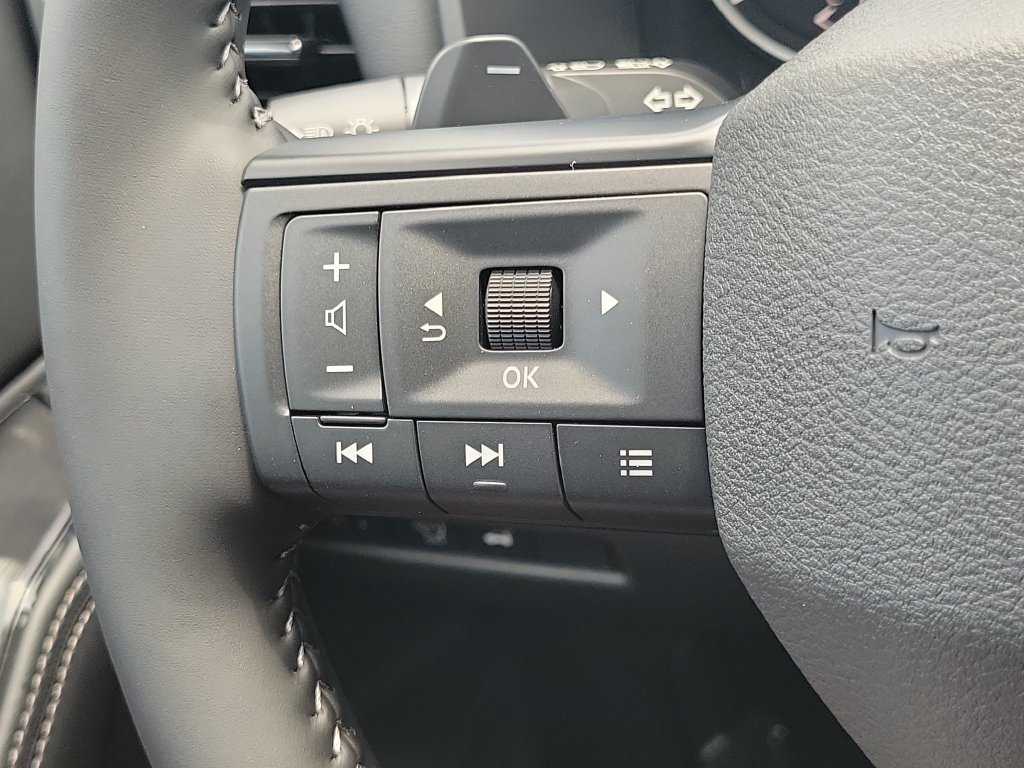 New 2026 Nissan Rogue Dark Armor AWD/4WD image 29