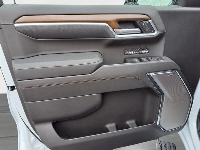 New 2026 Chevrolet Silverado 1500 High Country AWD/4WD image 12