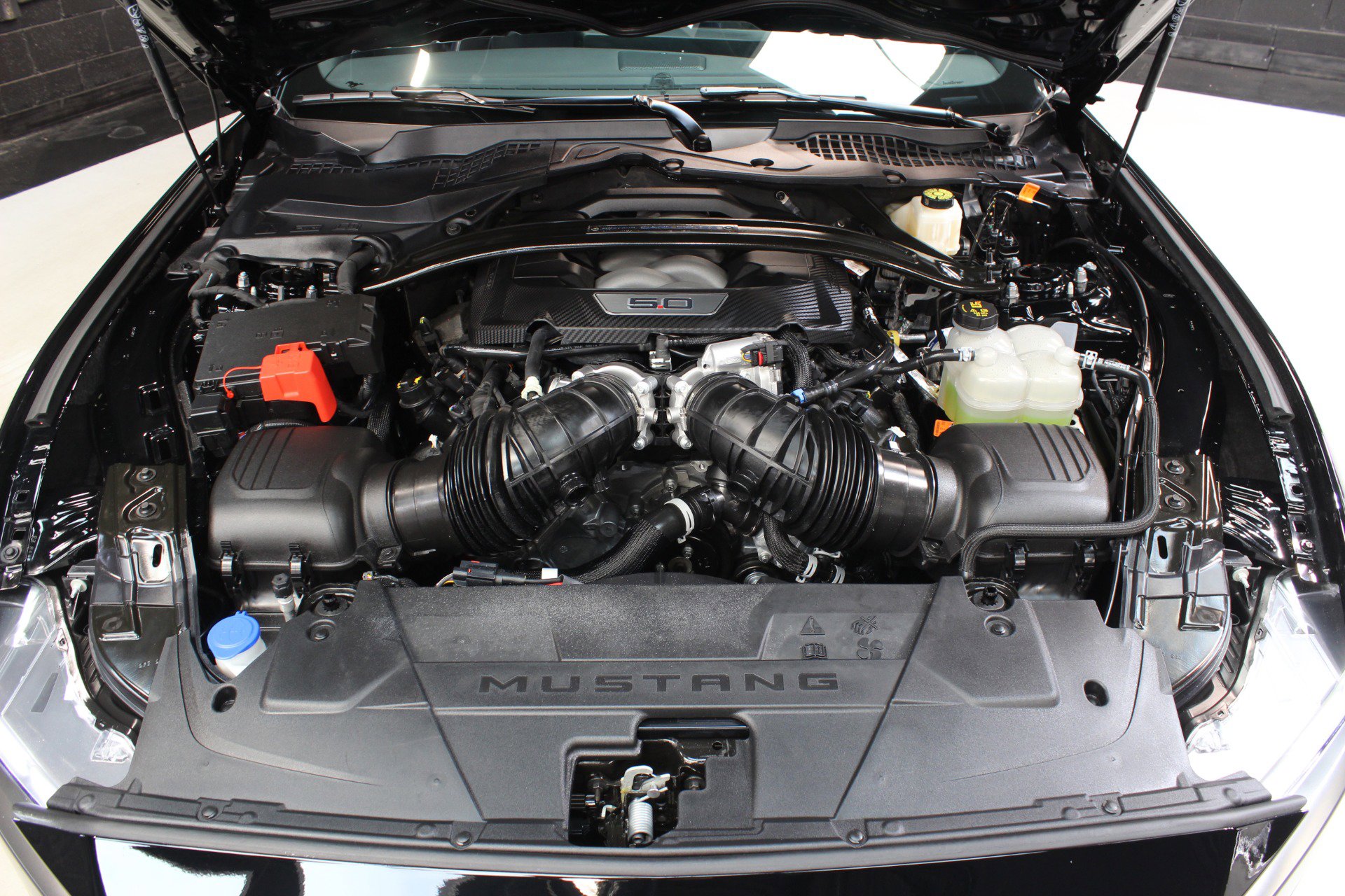 Used 2024 Ford Mustang Dark Horse w/ Dark Horse Handlin Package image 27