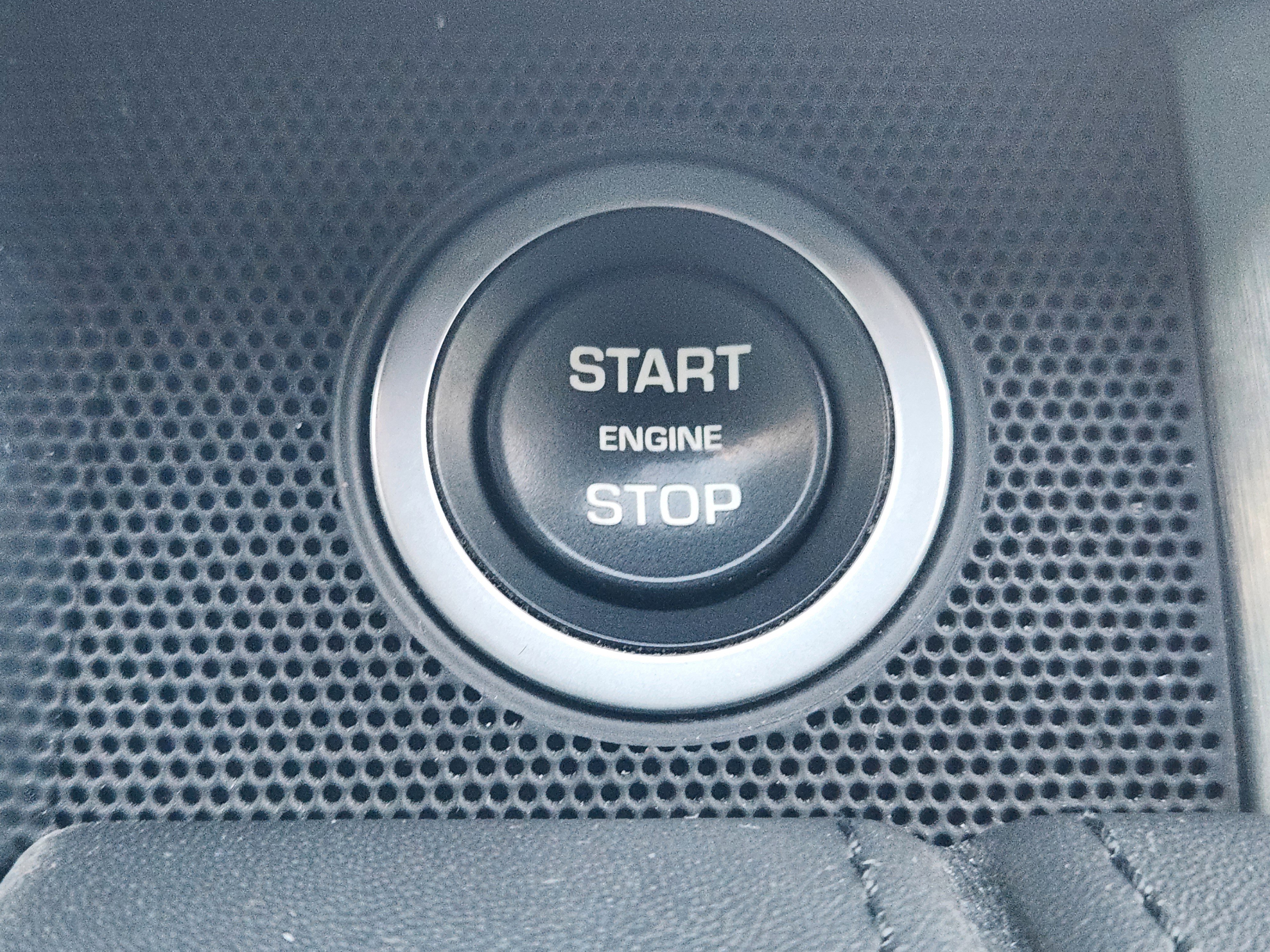 Used 2020 Land Rover Range Rover Long Wheelbase Autobiography image 18