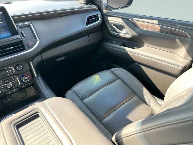 Used 2022 Chevrolet Tahoe Z71 w/ Off-Road Capability Package image 12