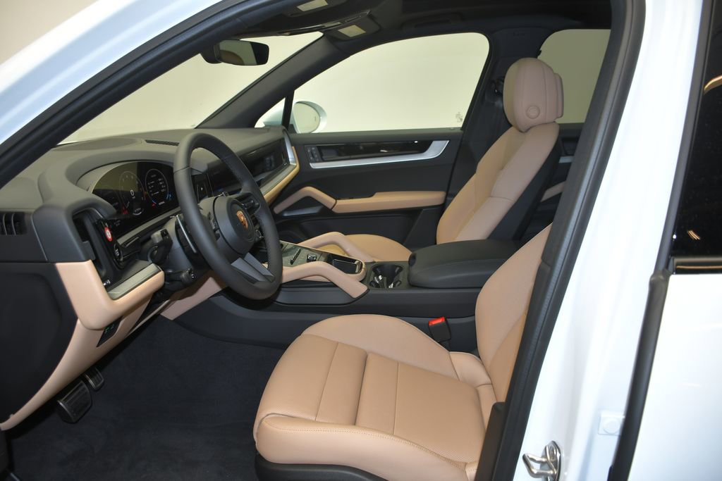 New 2026 Porsche Cayenne S AWD/4WD image 5