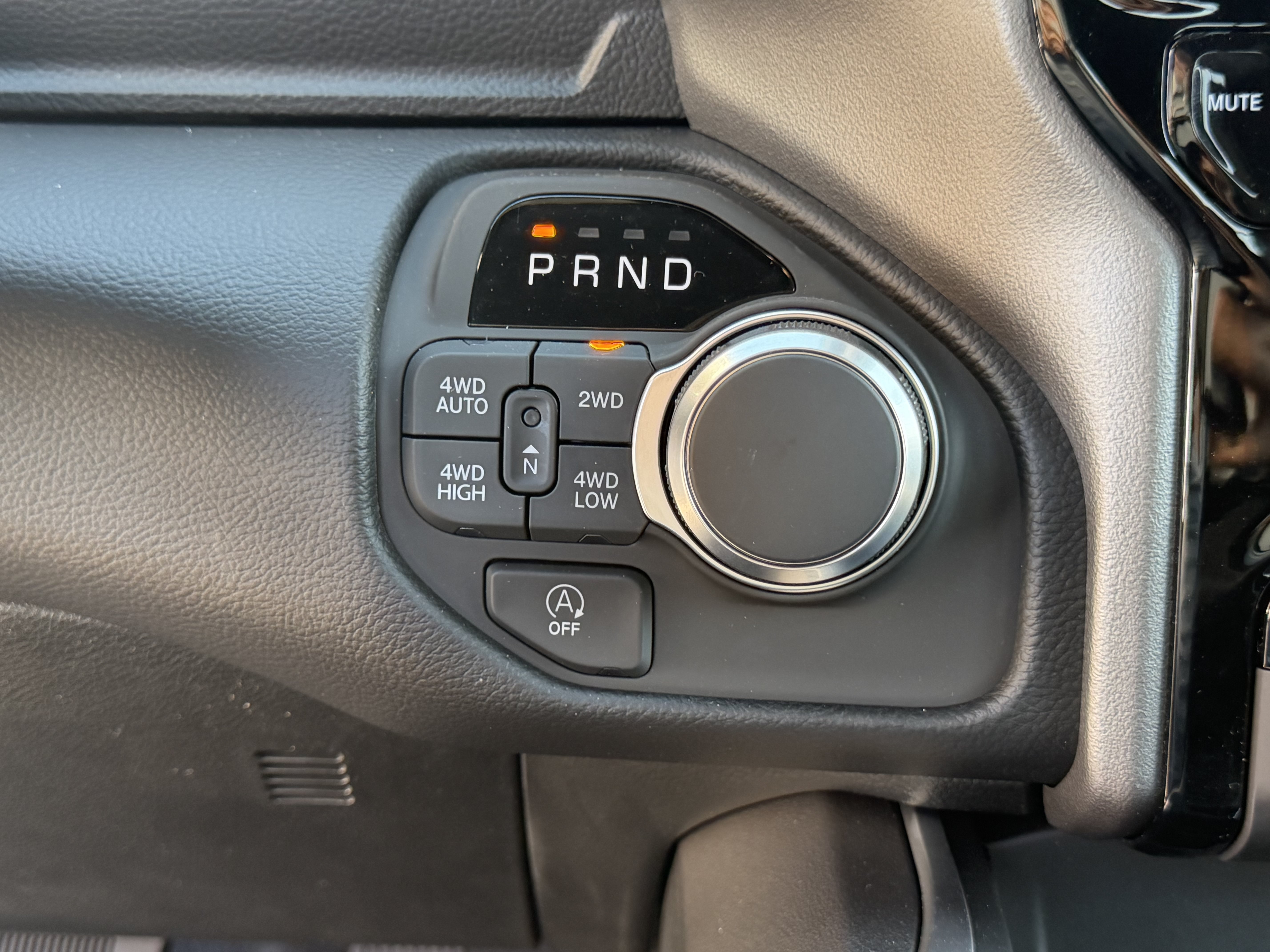 New 2026 RAM 1500 Big Horn AWD/4WD image 29