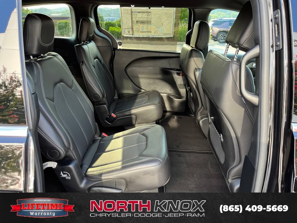 New 2026 Chrysler Voyager LX FWD image 22