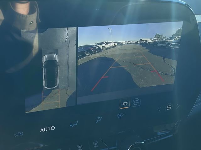 New 2026 Chevrolet Blazer EV LT image 25