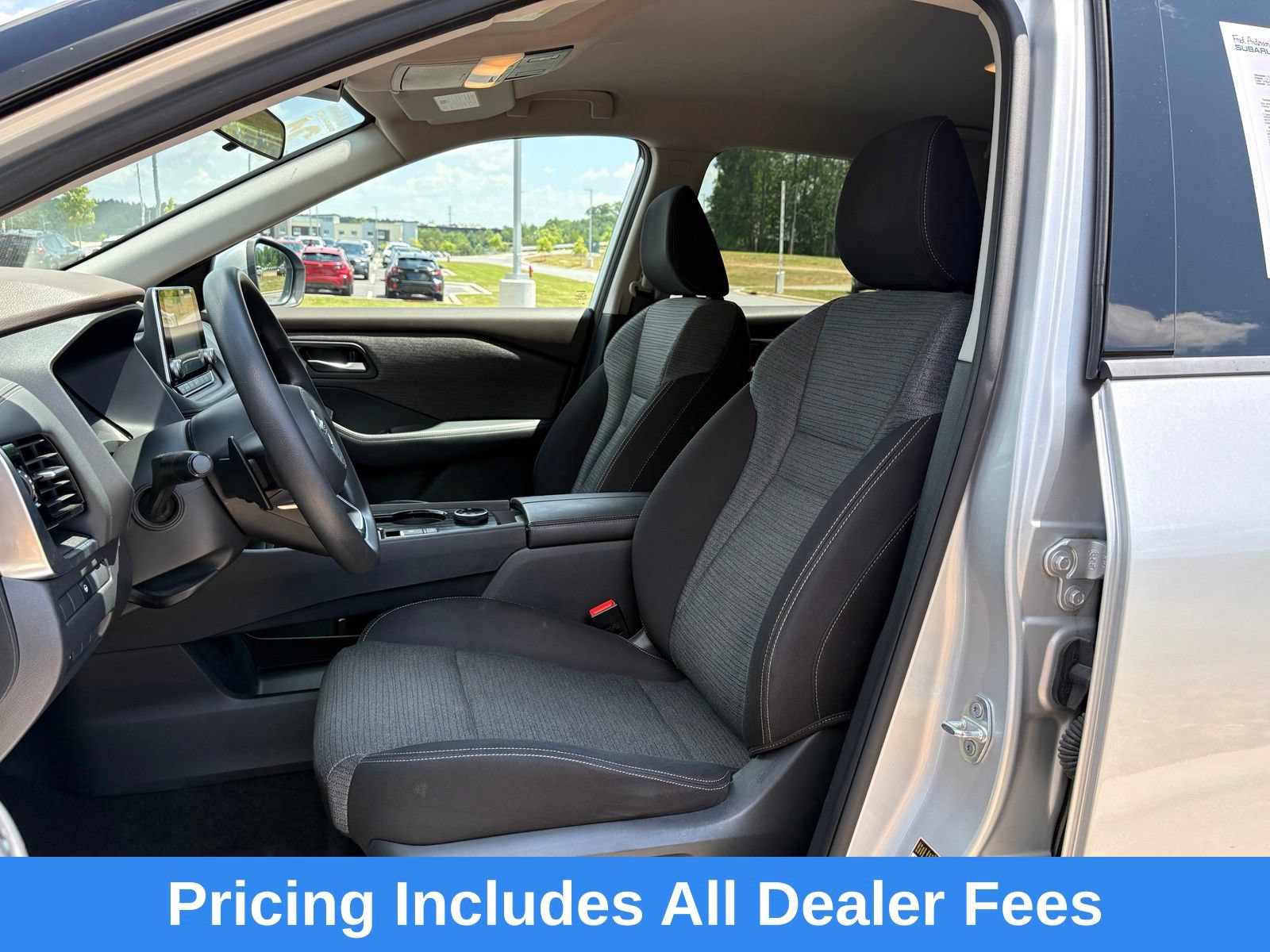 Used 2021 Nissan Rogue SV AWD/4WD image 26