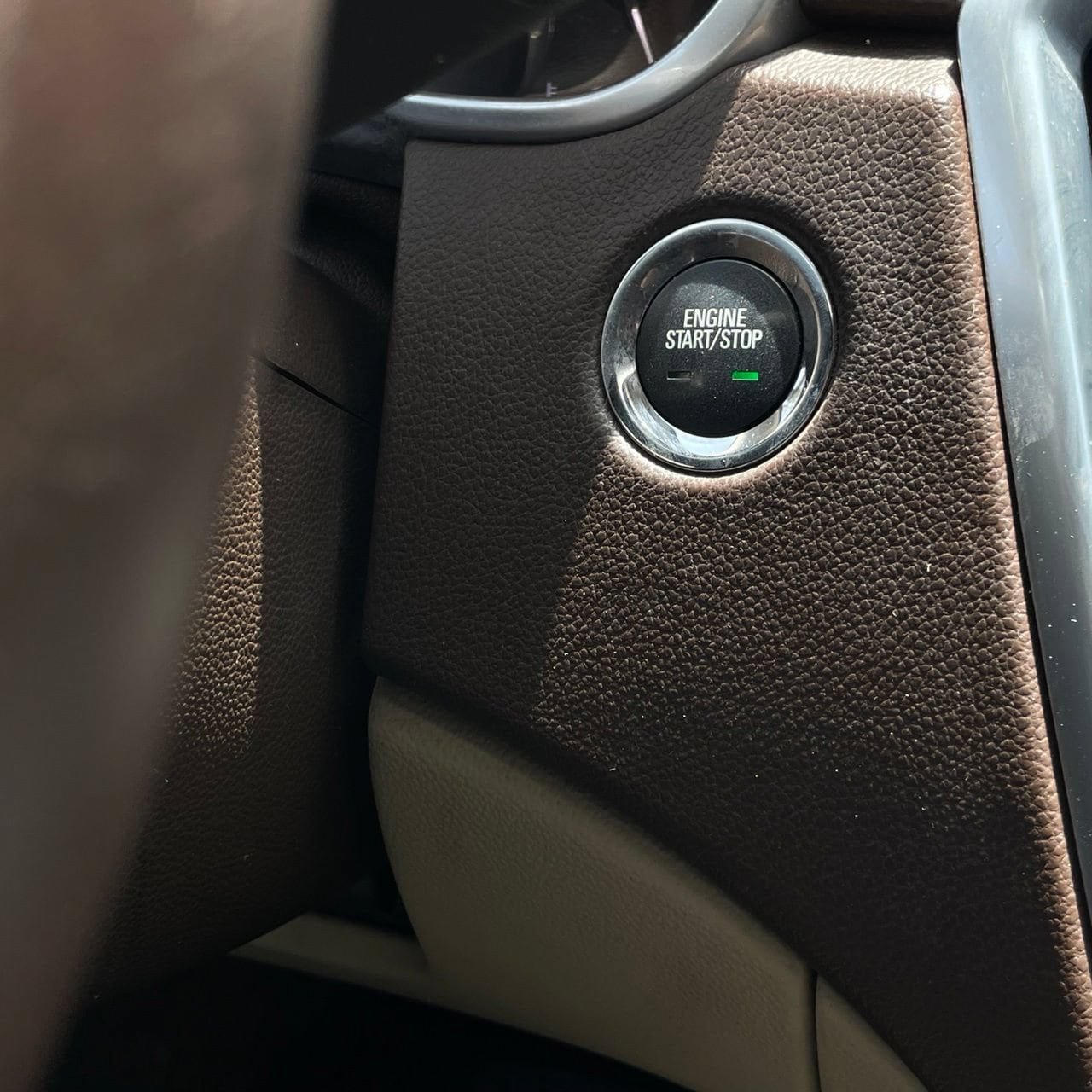 Used 2016 Cadillac SRX Luxury FWD image 17